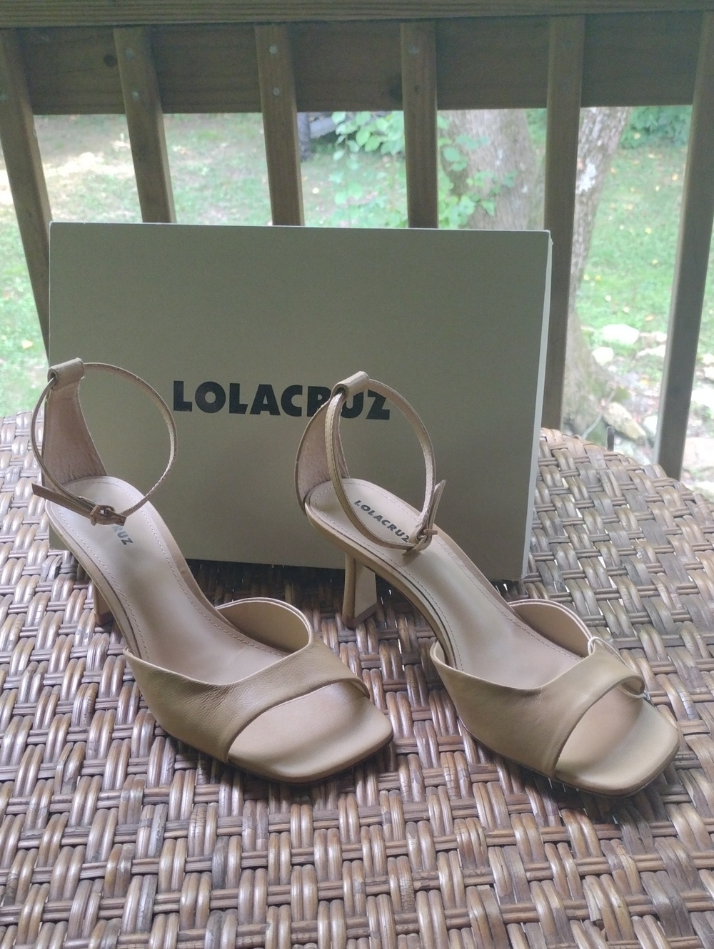 NIB Lola Cruz nude Ankle-Strap Open-Toe Heels 2" Heels - Picture 3 of 8